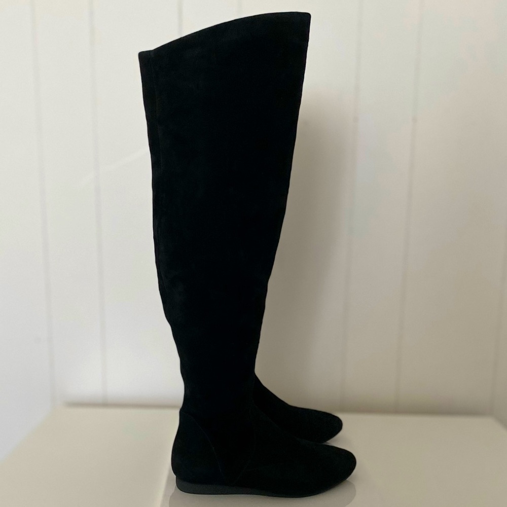 Black suede boots